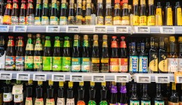 1年卖超12亿火锅调料，天味食品却开始“减速”了